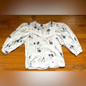 A.n.a Floral Puffed Sleeve Light V-neck Blouse Women’s L